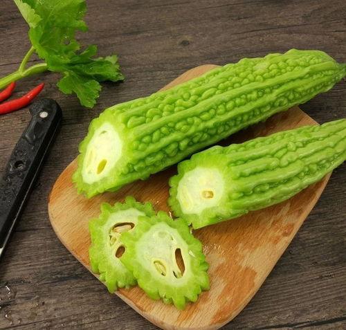 往期吃瓜爆料是真的吗还是假的,吃瓜爆料，真相还是谣言？