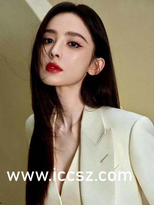 吃瓜爆料王鸥的事件,吃瓜群众热议的娱乐圈疑云