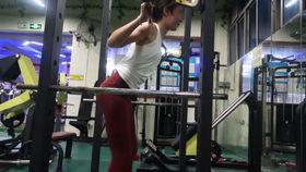 胸部训练视频,打造健硕胸肌的秘诀解析