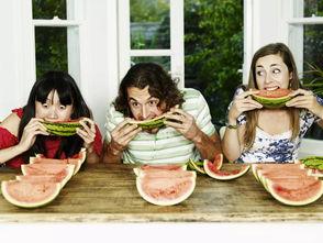 全家带板凳吃瓜真千金爆料来了,真千金爆料事件始末