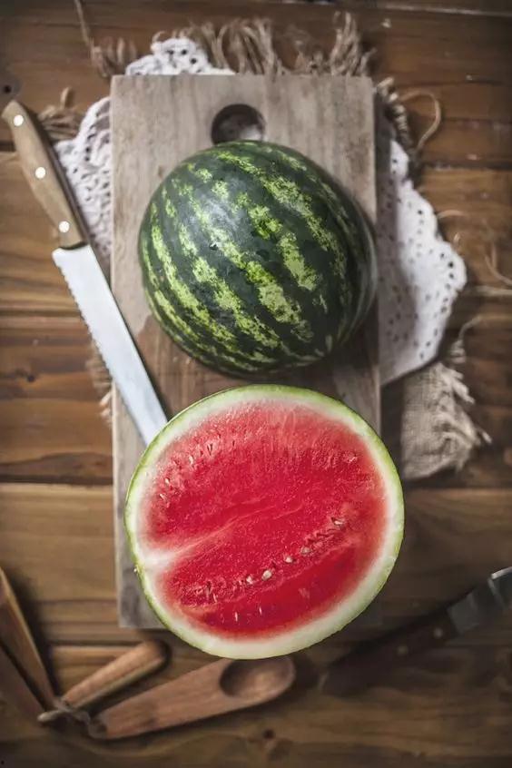 今日新鲜吃瓜图文,图文解析娱乐圈新鲜事