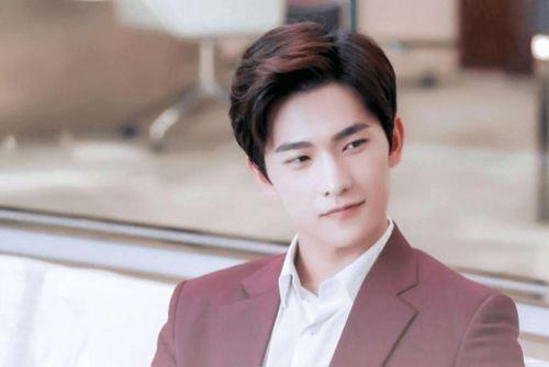 吃瓜爆料杨洋配音视频,吃瓜爆料视频带你领略声临其境的魅力